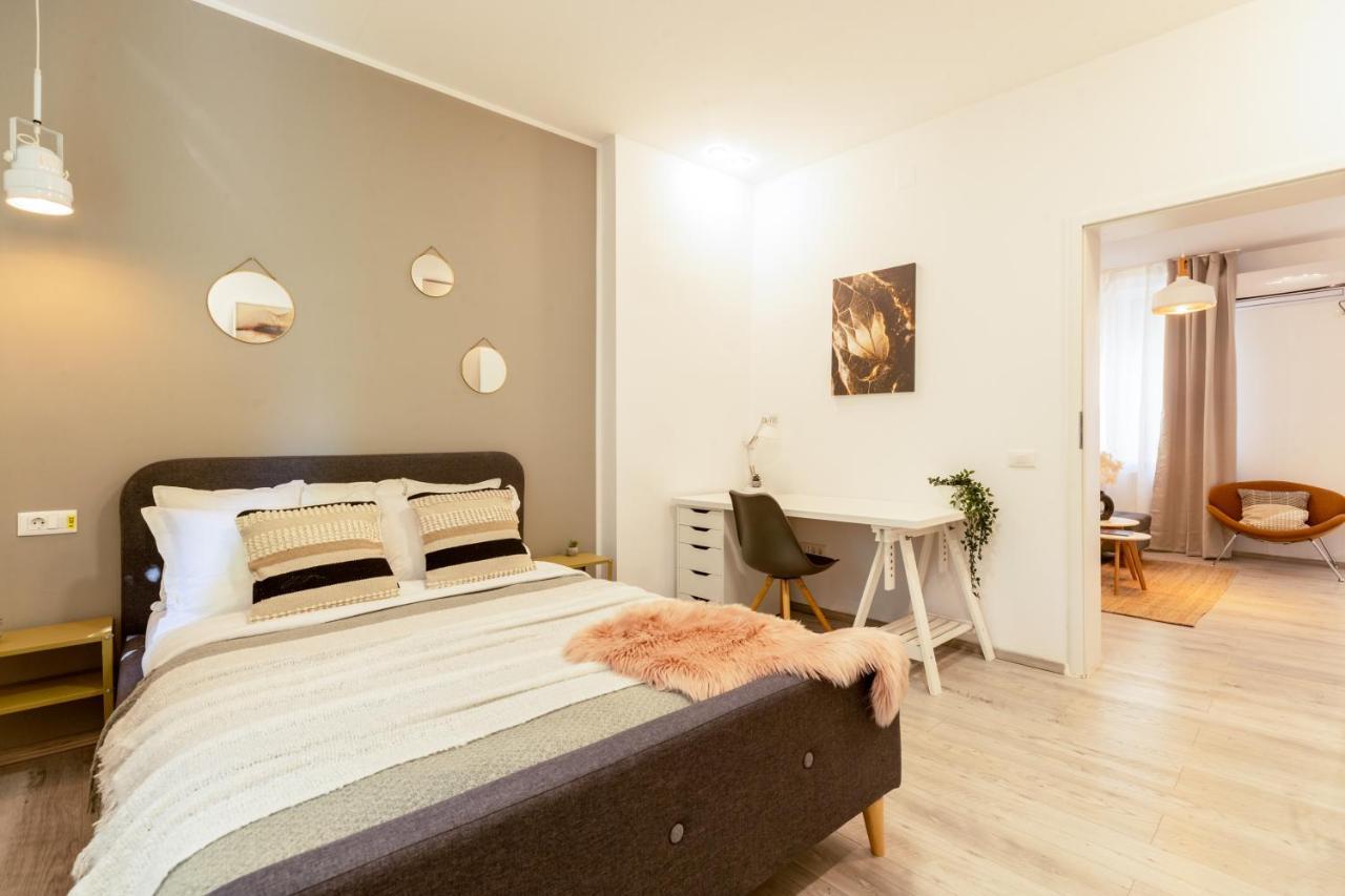 Ideal Stay: Spacious 2Br Apt Near Calea Victoriei Bucarest Extérieur photo