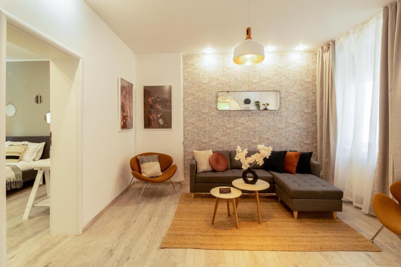Ideal Stay: Spacious 2Br Apt Near Calea Victoriei Bucarest Extérieur photo