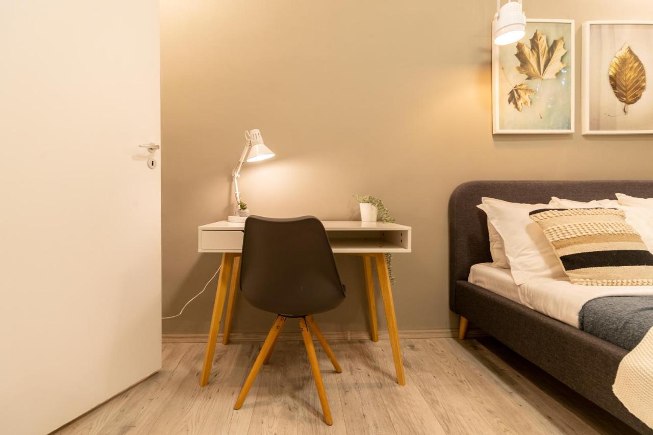 Ideal Stay: Spacious 2Br Apt Near Calea Victoriei Bucarest Extérieur photo